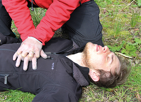 outdoor first aid training